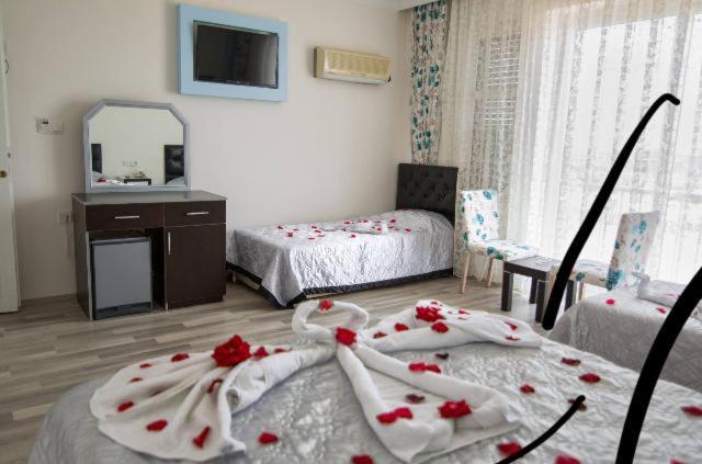 Deniz Hotel Finike Eksteriør bilde